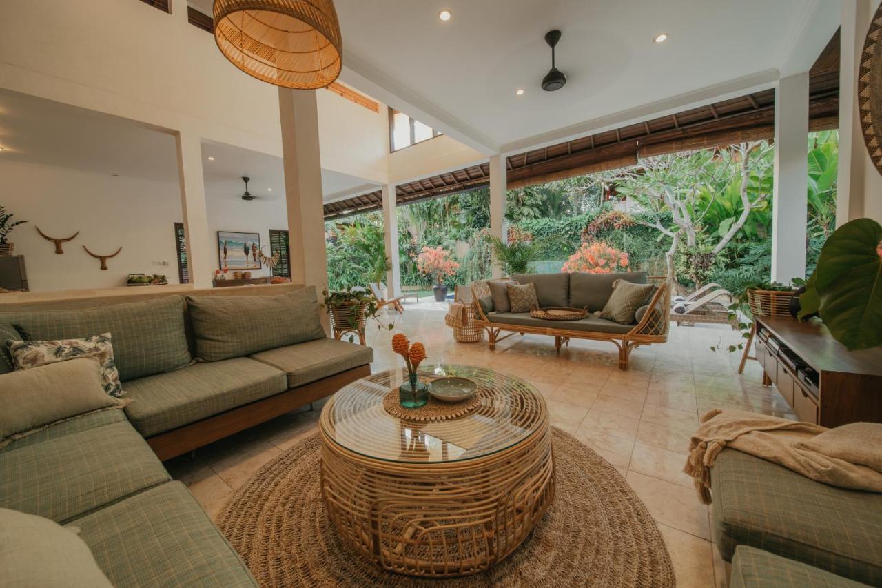 Villa Eight Seminyak Extérieur photo